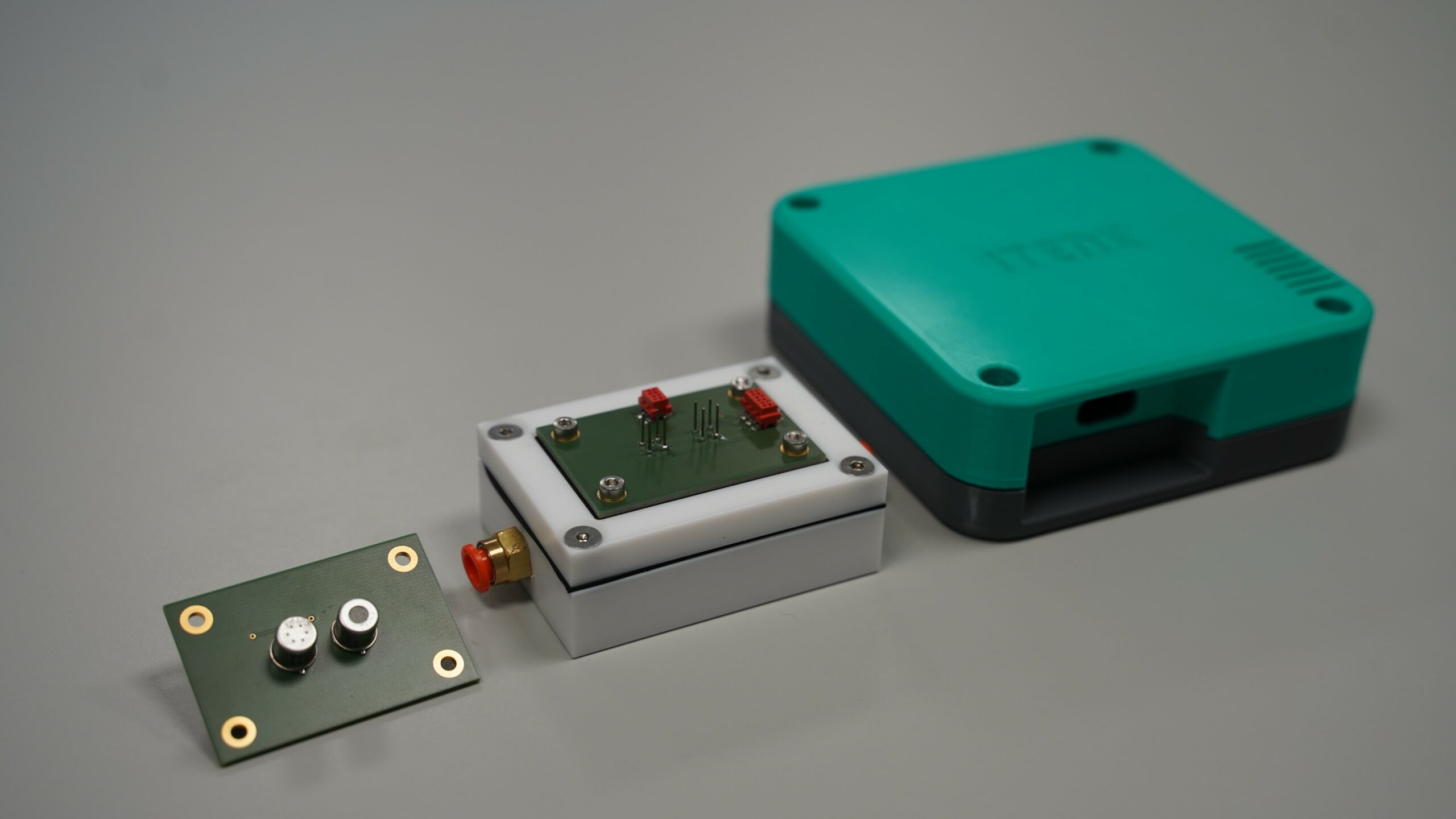 Sensor para detectar contaminantes en aire desarrollado por ITENE